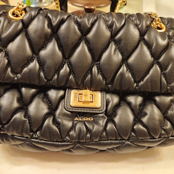 Aldo Black and Gold Quilted Shoulder Bag - Picture 3 of 3